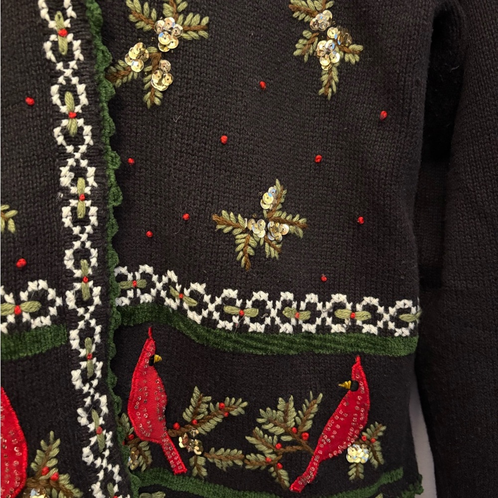 Reference Point cardinal embroidery Black Holiday Sweater‎ Medium - Picture 2 of 6